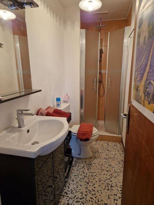 Vakantiehuis Le Val Des Fees Classes Deux Etoiles Roussillon en Isere